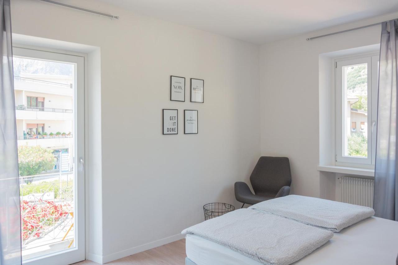 Nirvana Apartments Torbole Sul Garda Kültér fotó