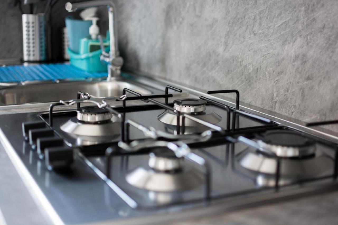 Nirvana Apartments Torbole Sul Garda Kültér fotó